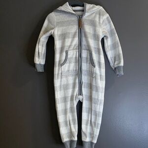 Carter’s Cozy Gray Striped Kids One Piece size 18m